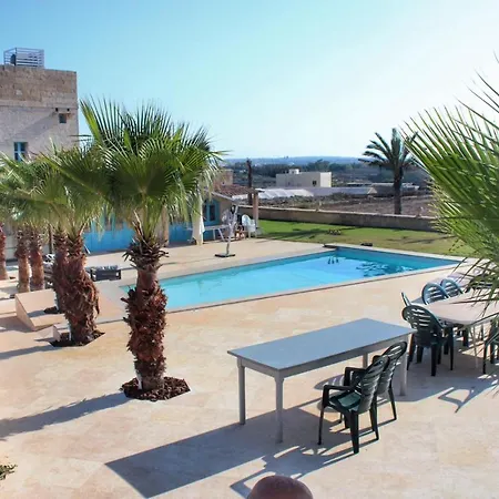 Villa L-Ghorfa Farmhouse
